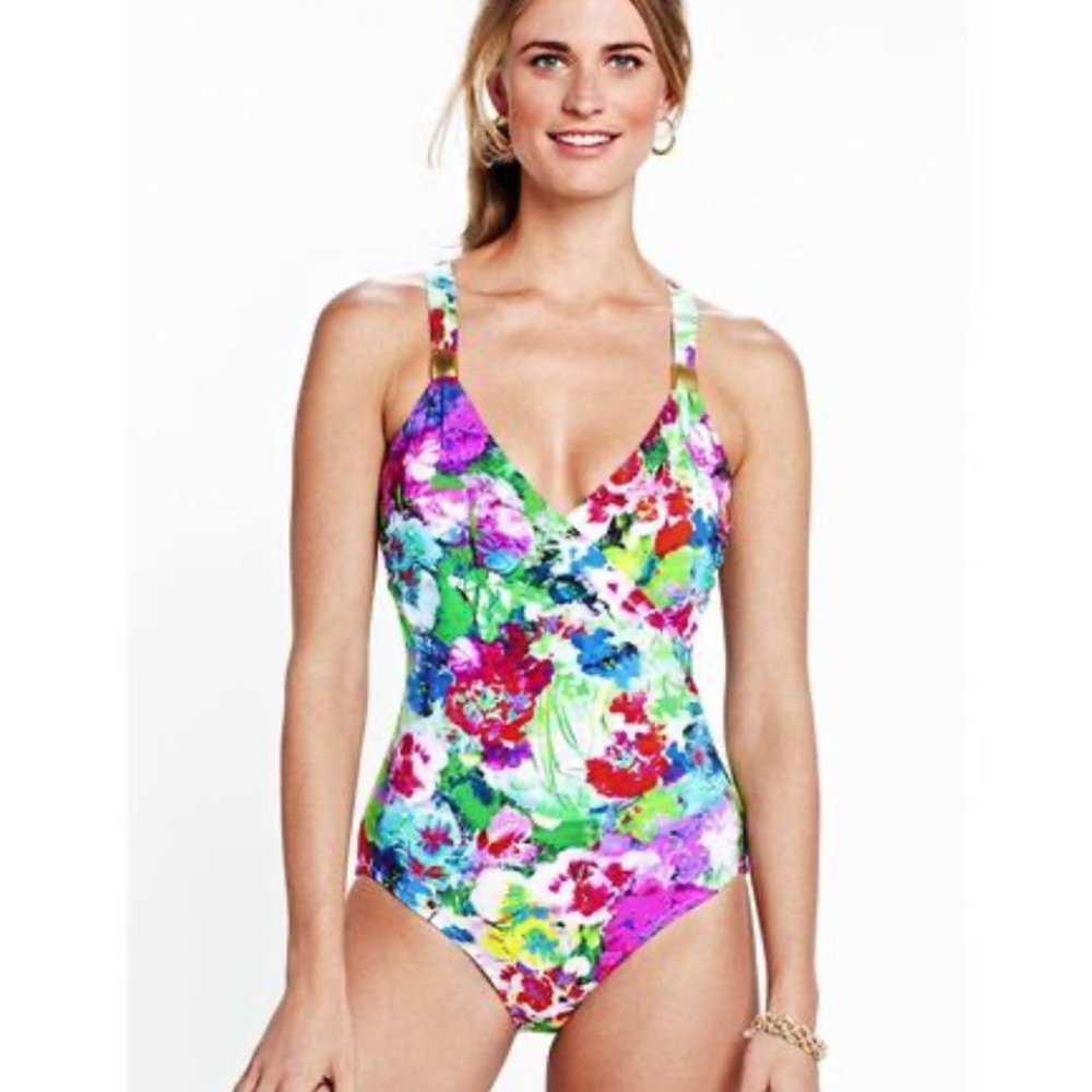Lands’ End NWOT Bella flora floral swimsuit